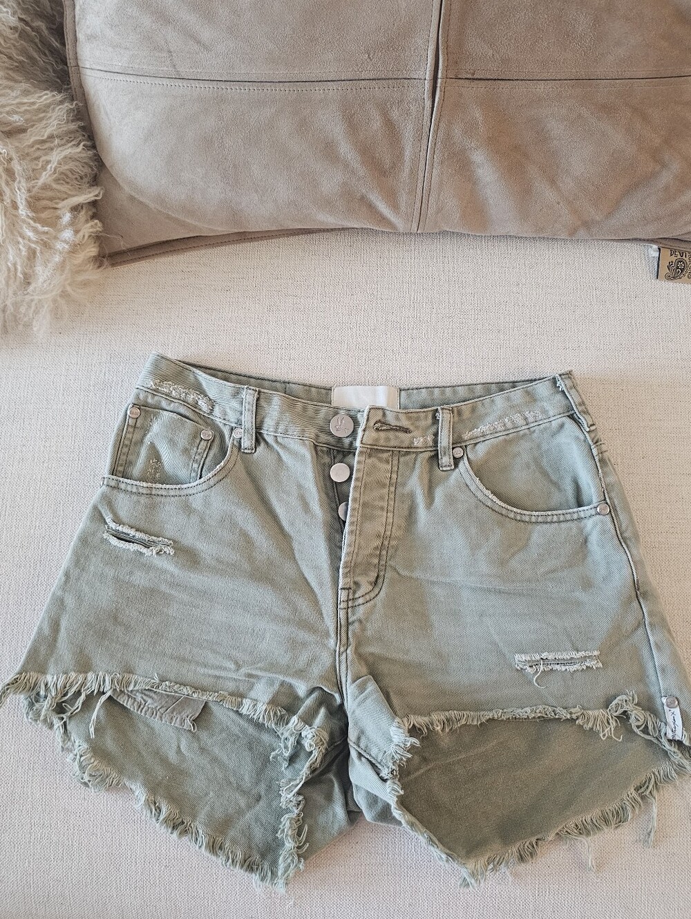 One TEASPOON Frayed Hem SAGE  Green HIGH WAISTED Denim Shorts SZ 29